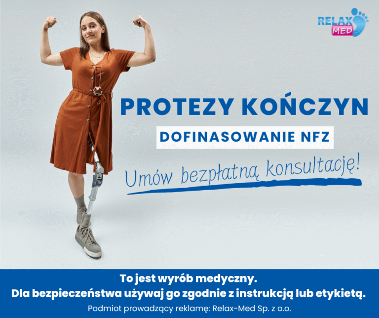 Młoda kobieta w sukience z protezą nogi, promująca usługi Relax-Med.